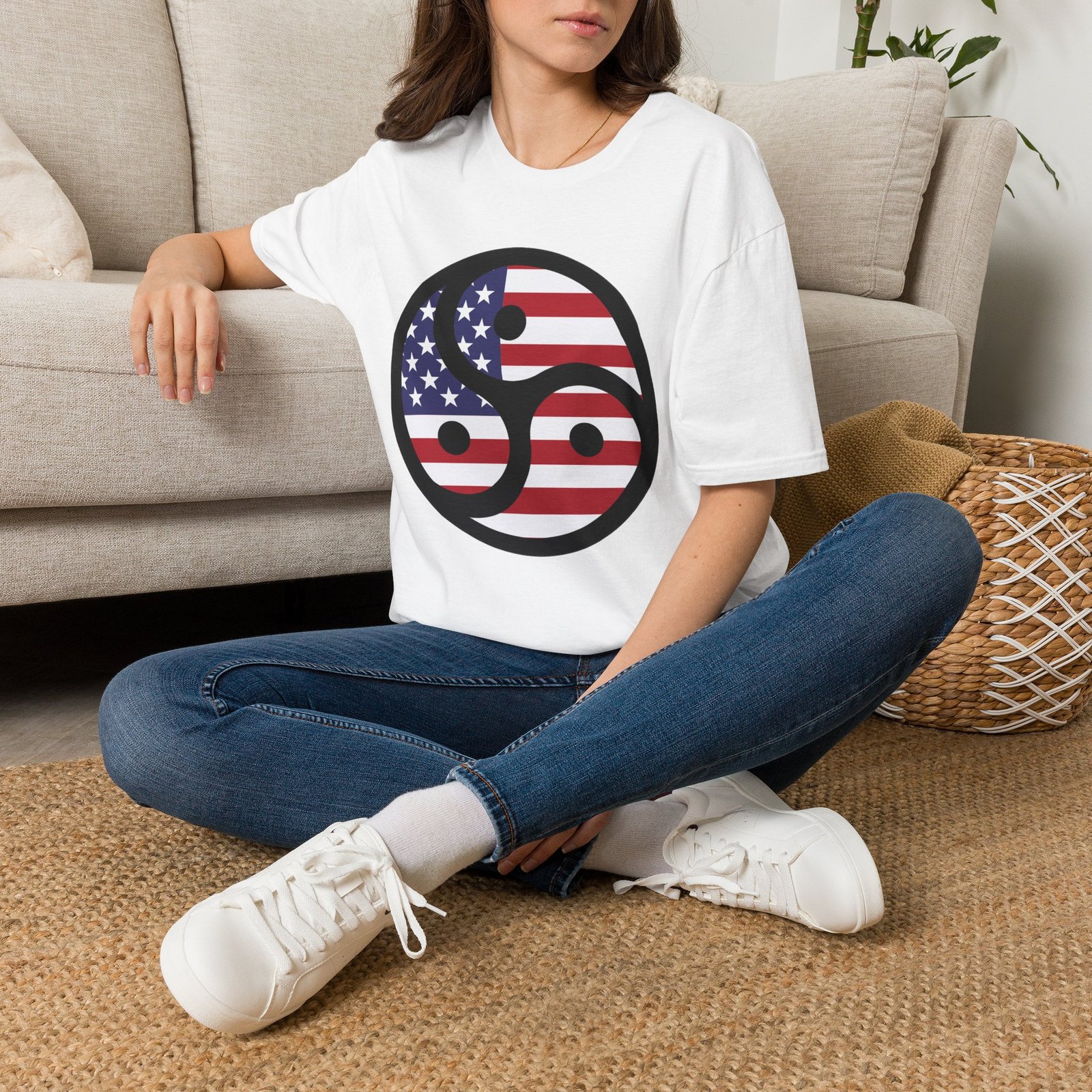 Kinky America – Triskelion Flag T-Shirt