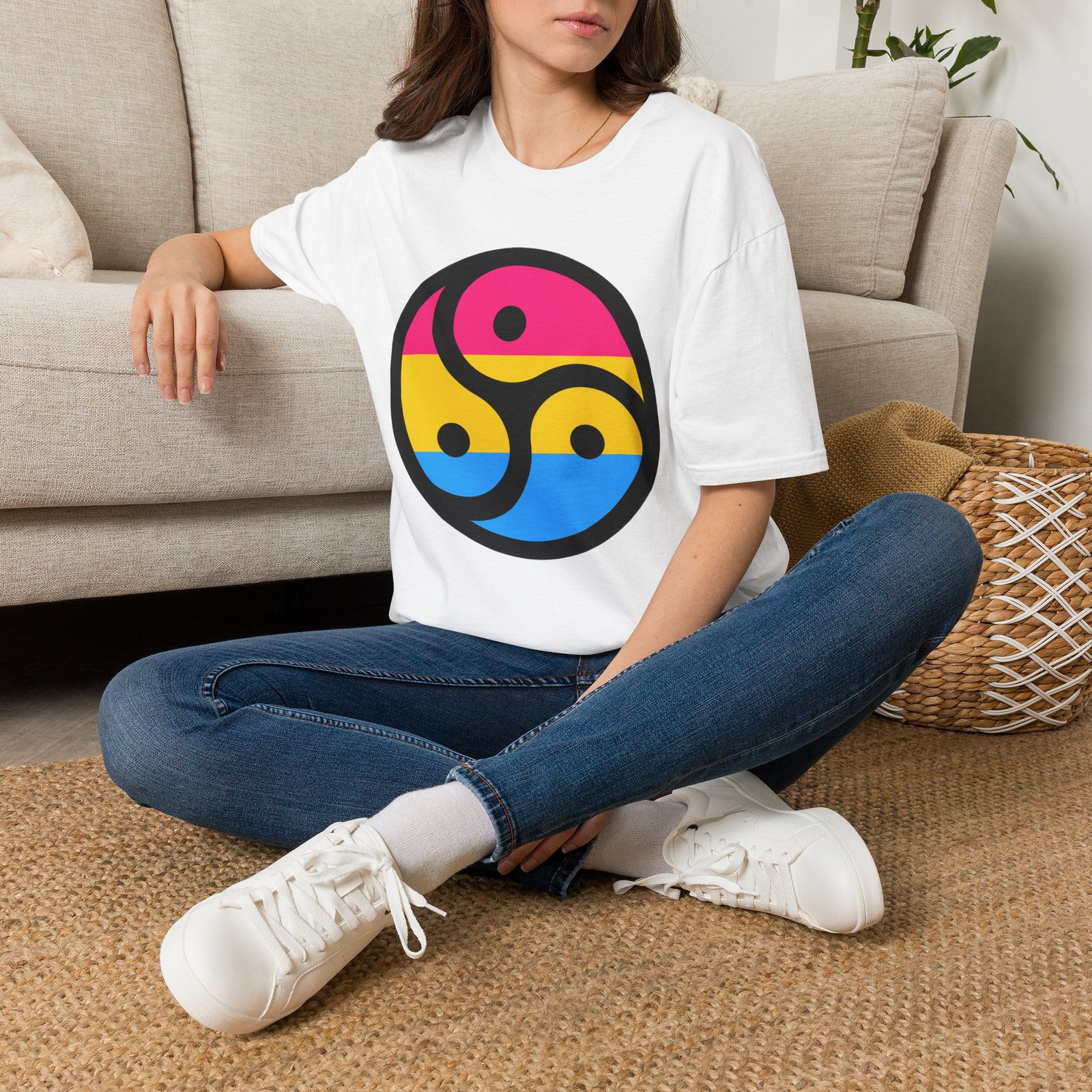 Kinky Pan – Triskelion Flag T-Shirt