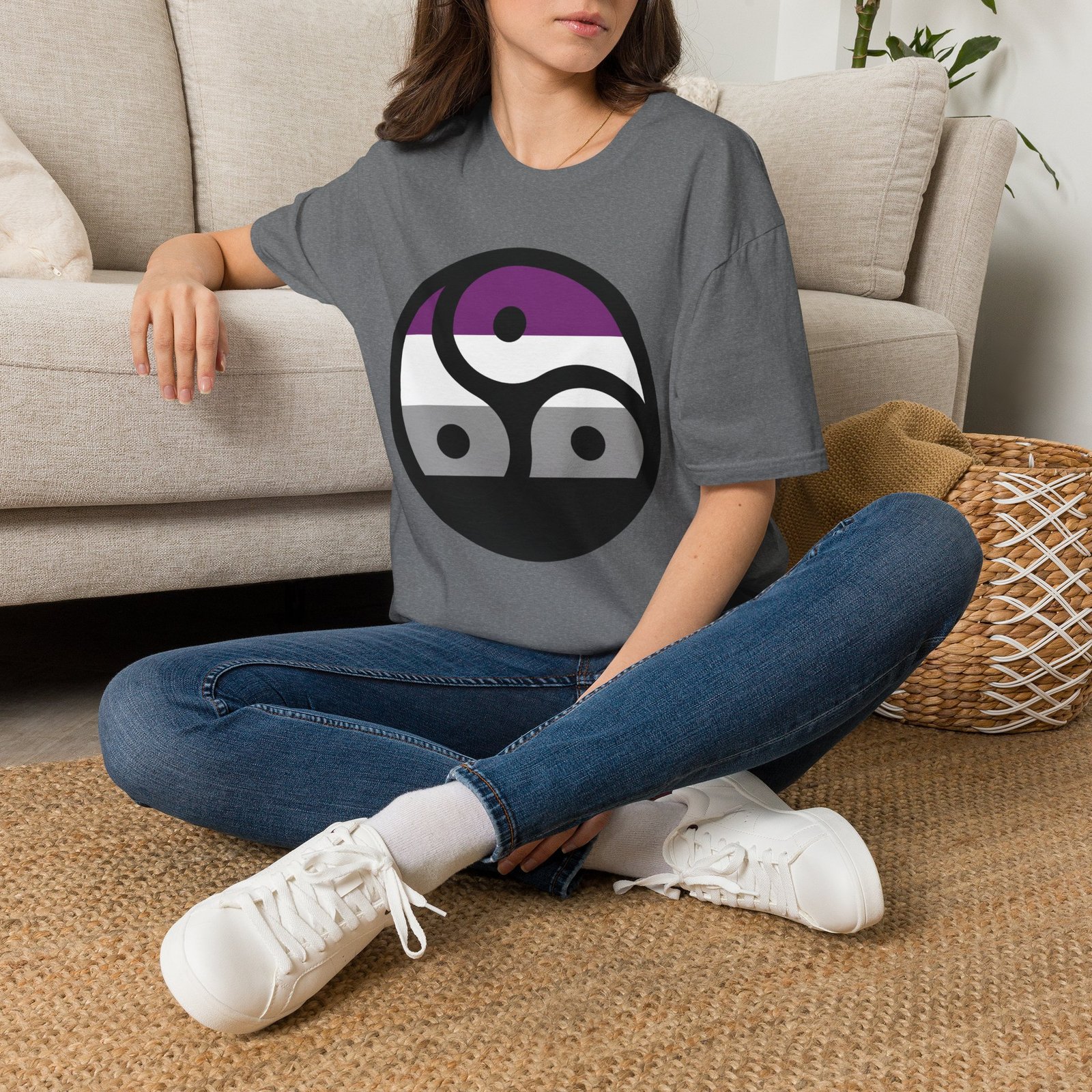 Kinky Ace - Triskelion Flag T-Shirt - Image 4